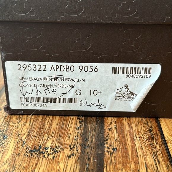 Men’s Gucci sneaker 10.5 - Picture 3 of 6